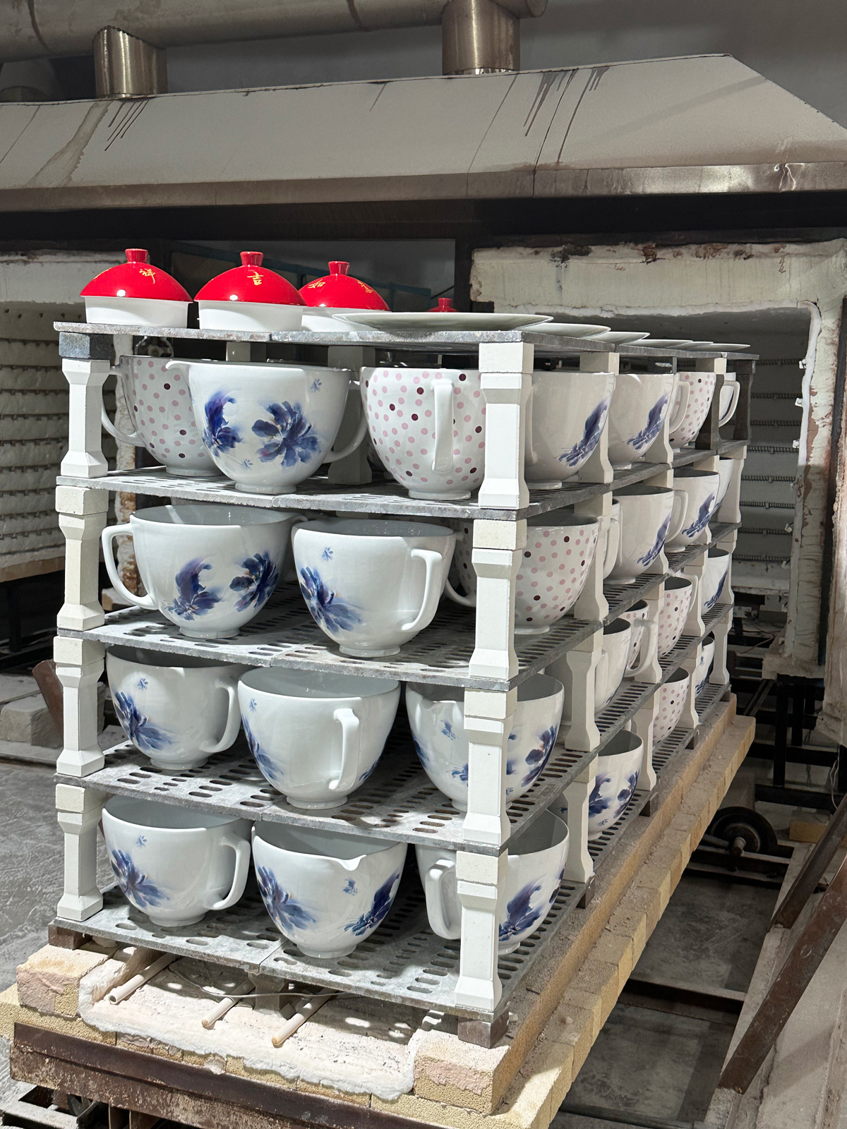 寿碗杯子烟灰缸茶叶罐冰箱贴景德镇纯手工陶瓷定制工厂接各类产品